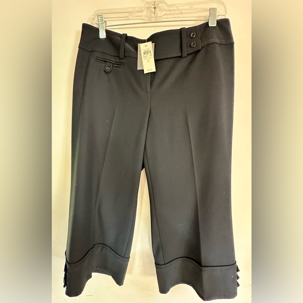 Navy blue capri/short pants